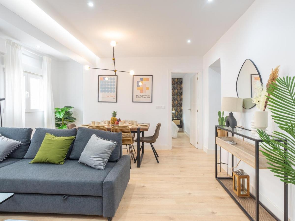 Gorgeous Renovated Apartment 2Br Ac Málaga Buitenkant foto