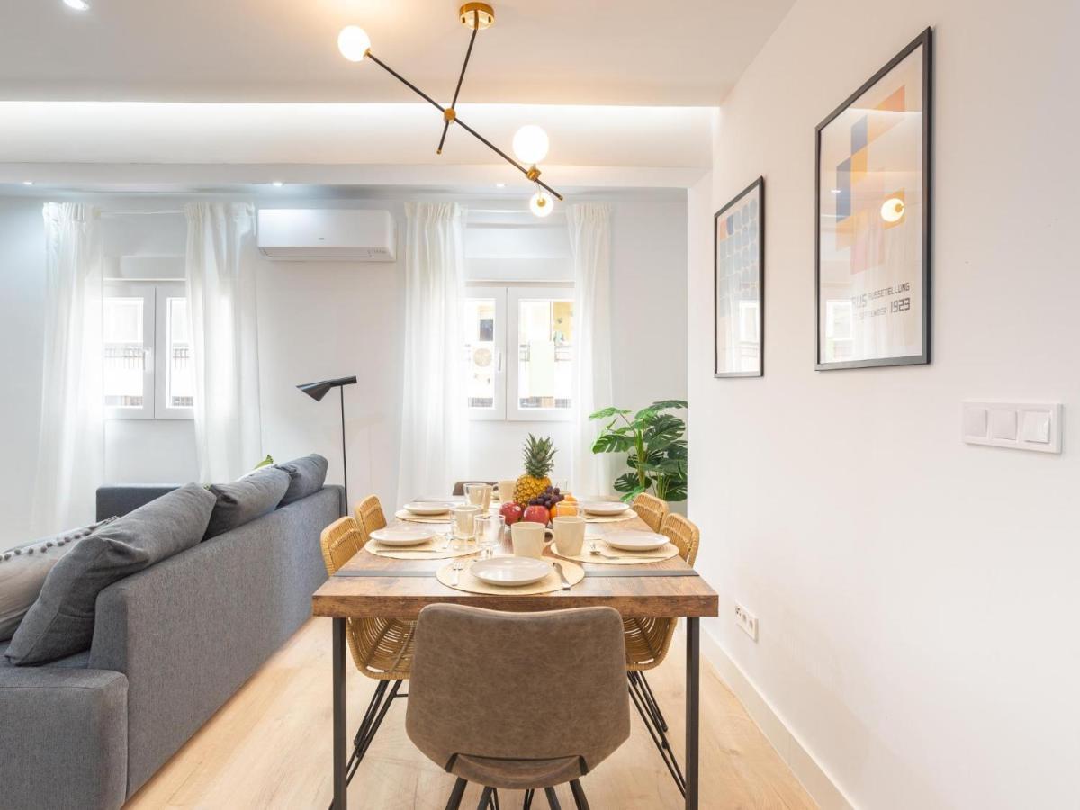 Gorgeous Renovated Apartment 2Br Ac Málaga Buitenkant foto