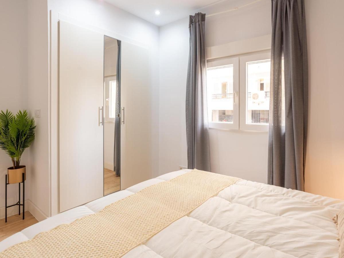 Gorgeous Renovated Apartment 2Br Ac Málaga Buitenkant foto